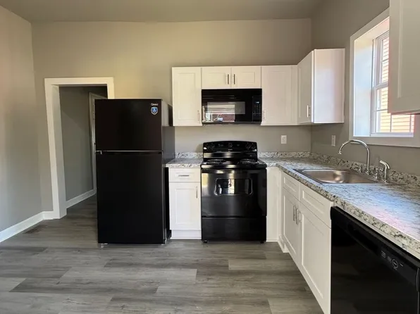 118 E 14th St, Winston Salem, NC 27105