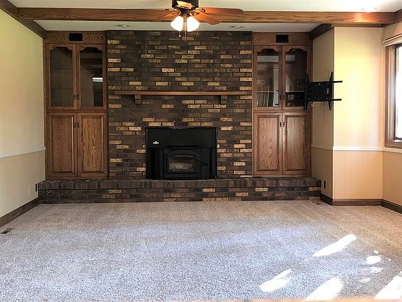 5th image of 2858 Monroe Dr