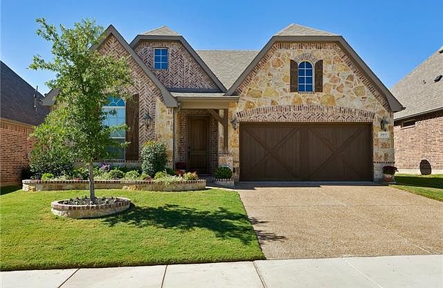 1st image of 2811 Sherwood Dr
