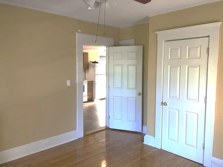 252 Methuen St #B — Photo 6