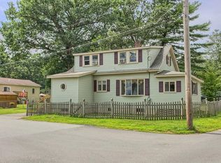 90 Lake St, Tewksbury, MA 01876