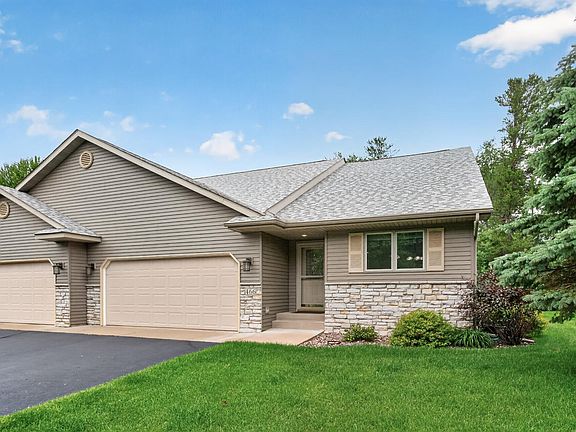 3rd image of 466 Cedar Ct