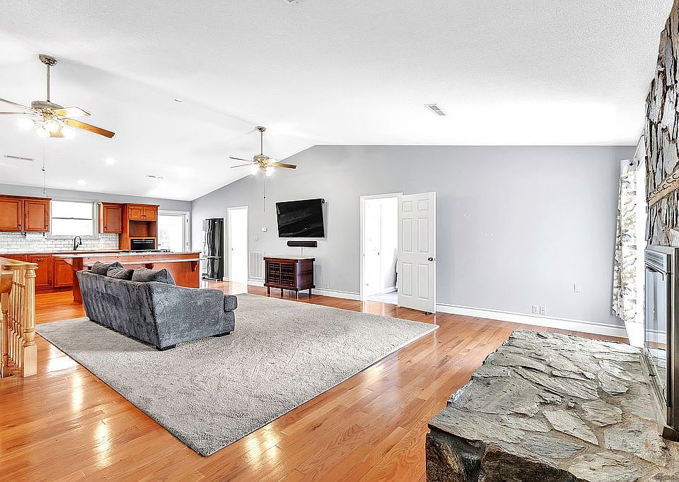 681 Hester Store Rd, Easley, SC 29640 Zillow