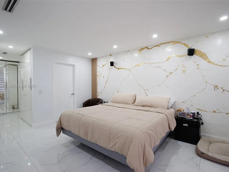 12021 NW 29th Pl — Photo 18