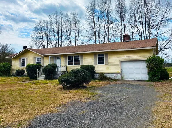 159 Heaggans Rd, Farnham, VA 22460