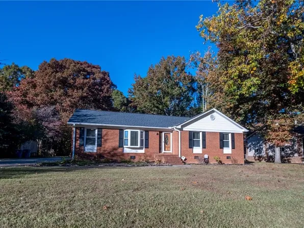 5107 McConnell Rd, Whitsett, NC 27377