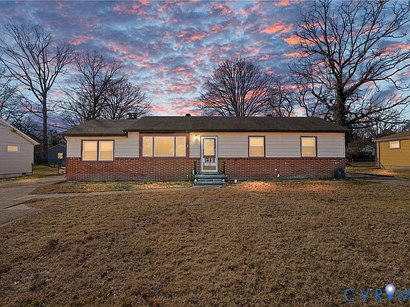 2nd image of 3007 Bensley Rd