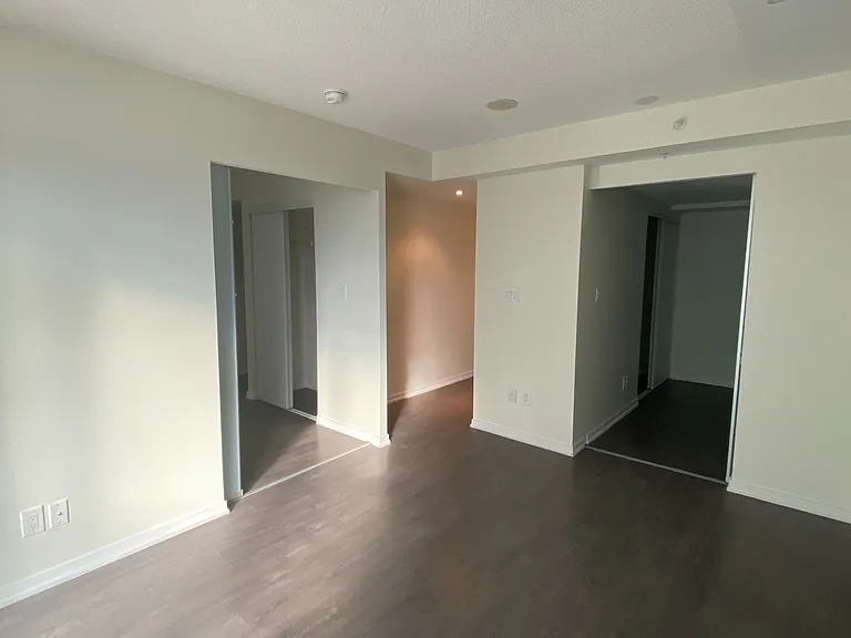 68 Abell St #1016 — Photo 11
