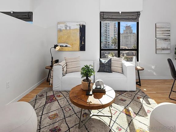 3rd image of 889 Date St Unit 447