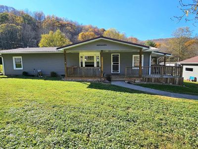 1239 Crackers Neck Rd, Big Stone Gap, VA, 24219