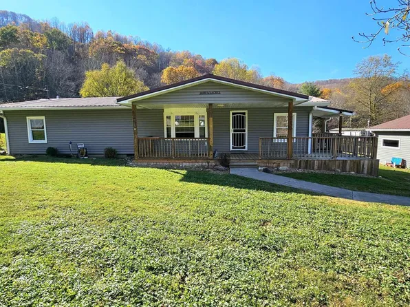 1239 Crackers Neck Rd, Big Stone Gap, VA 24219