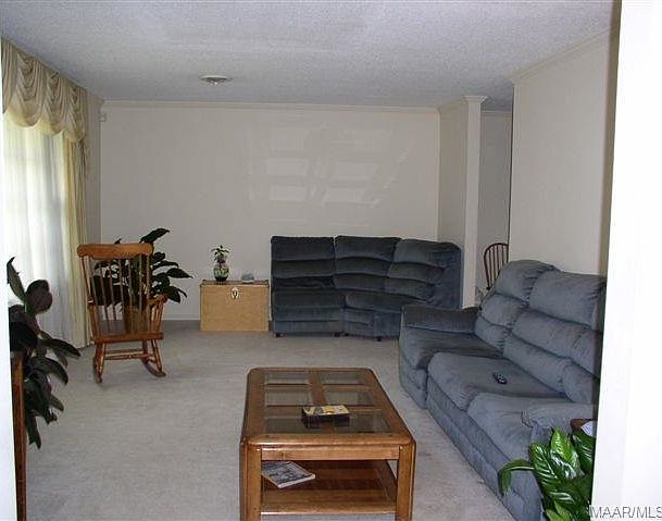 2nd image of 1219 Highpoint Rd