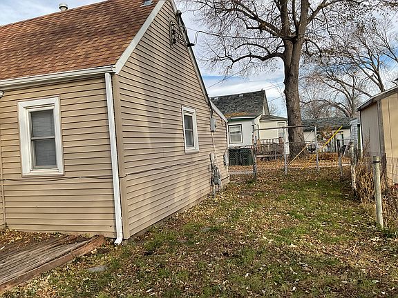 2nd image of 316 W A St
