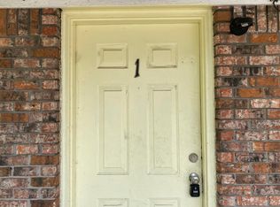 2410 Eden St #1, Pascagoula, MS 39581