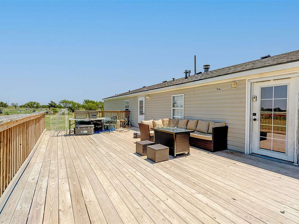 24992 NW Cache Rd, Indiahoma, OK 73552 Zillow