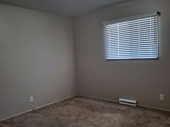 5th image of 1626-1628 Hollywood Dr
