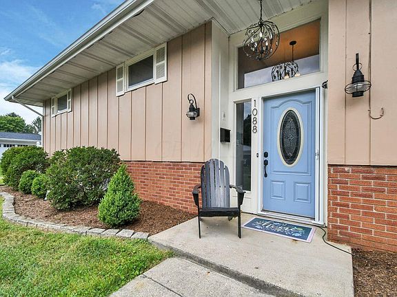 2nd image of 1088 Swern Ln