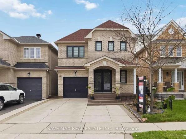 18 Salonica Rd, Brampton, ON L7A 3K9