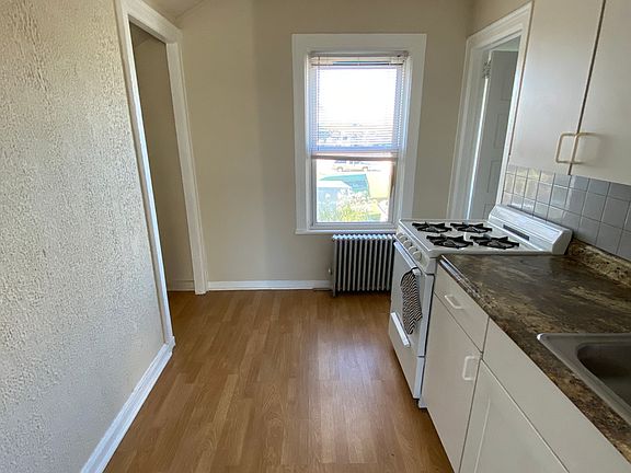 5th image of 40 Joval Ct #1