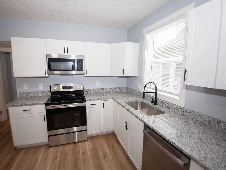 1230 N Lasalle St #1230 — Photo 9