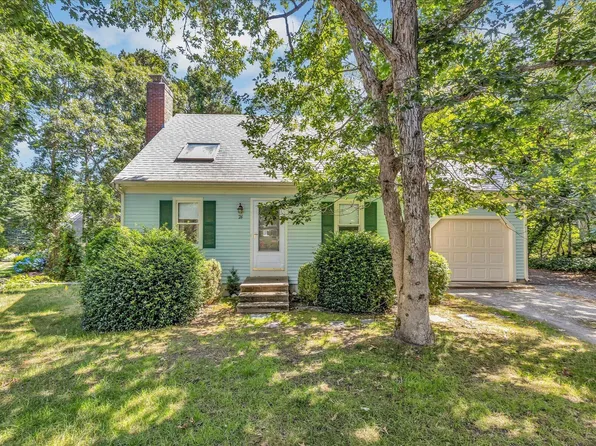 26 Richard Road, Yarmouth Port, MA 02675
