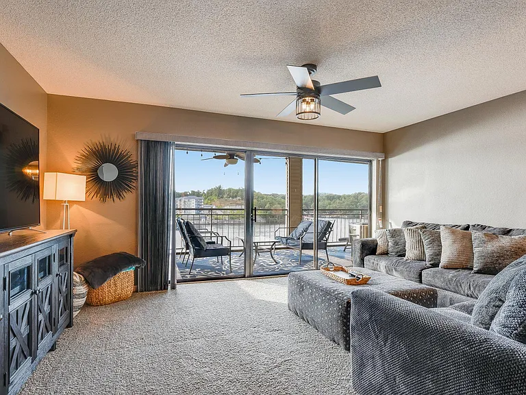 106 Falls Pointe East Shore Dr #6C — Photo 6