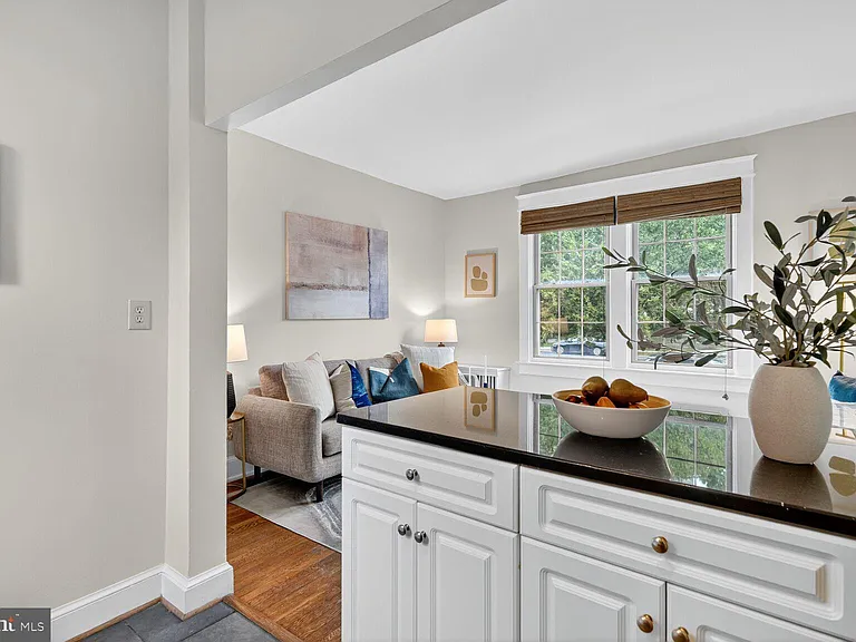 3026 Wisconsin Ave NW #102 — Photo 8
