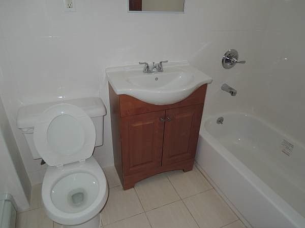 2nd image of 12501 101st Ave