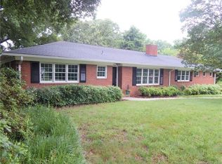 6240 Deveron Dr, Charlotte, NC 28211