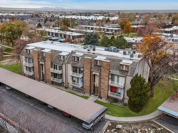 88 W 50 S Unit B10, Centerville, UT 84014