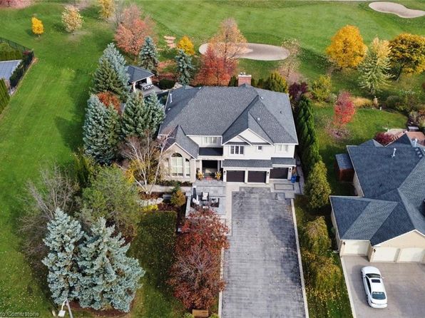 2147 Berwick Dr, Burlington, ON L7M 4B2