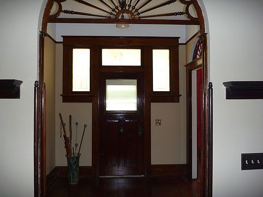Entryway front door