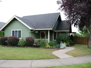 1000 Foothills Dr, Newberg, OR 97132