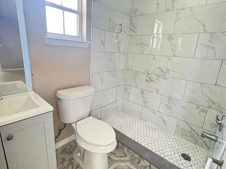 318 Ronnie Cir — Photo 6