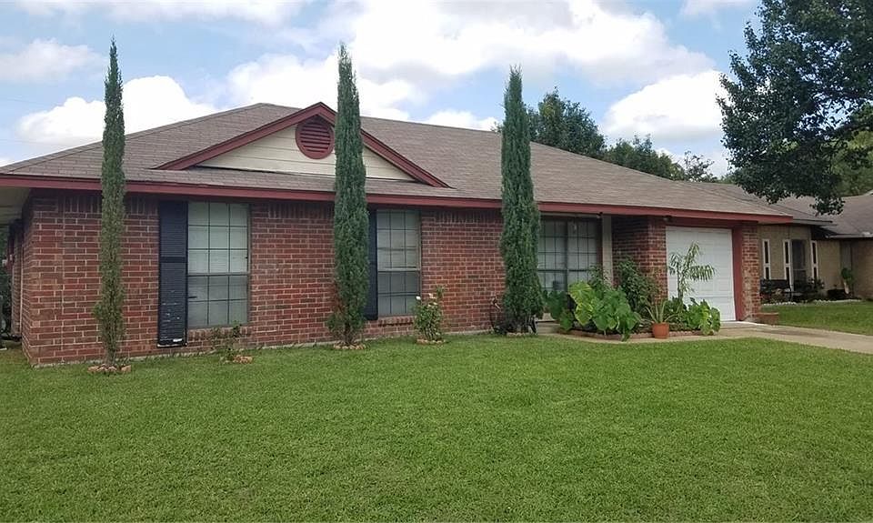 1st image of 503 Jean Dr