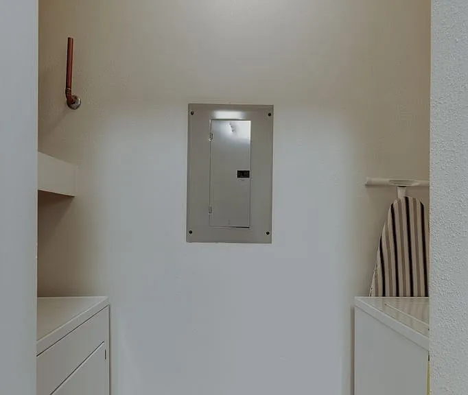La Crosse Apartments — Photo 14
