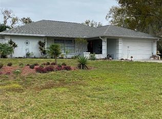 5010 Leon Dr, Palmetto, FL 34221