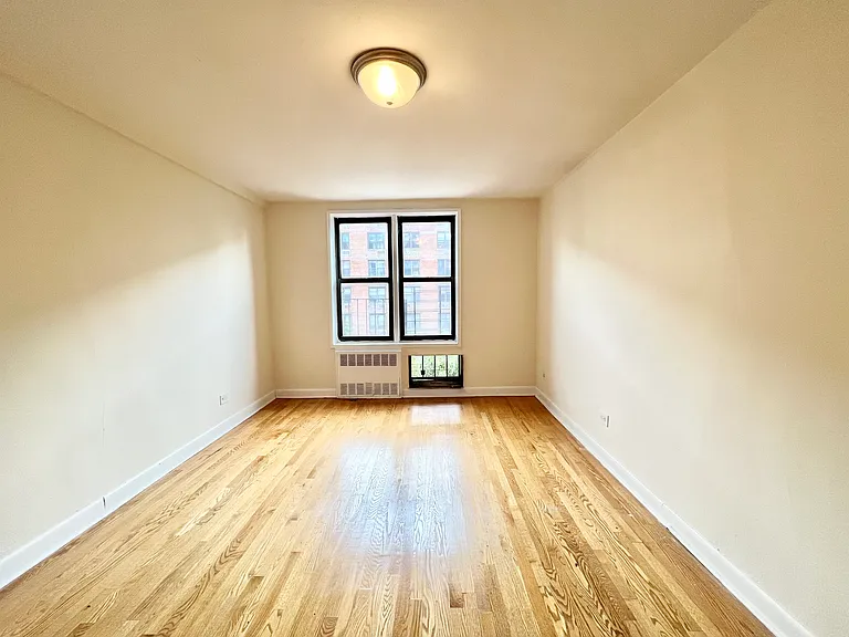 2813 Coyle St #407 — Photo 11