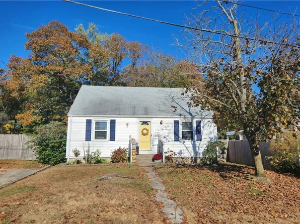 172 Sachem Rd, North Kingstown, RI 02852