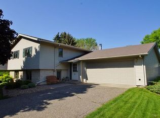 8 13th Ave SW, New Brighton, MN 55112