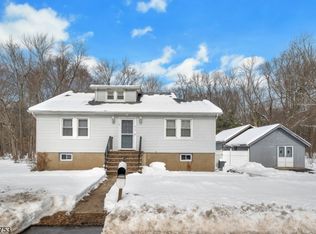 410 Horseneck Rd, Fairfield Twp., NJ 07004