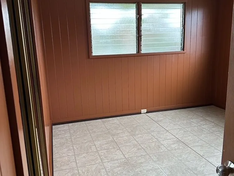 655 Hinano St #A — Photo 11