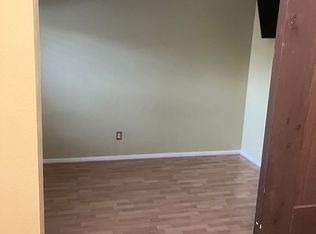 72 Junco Ct #72, Three Bridges, NJ 08887