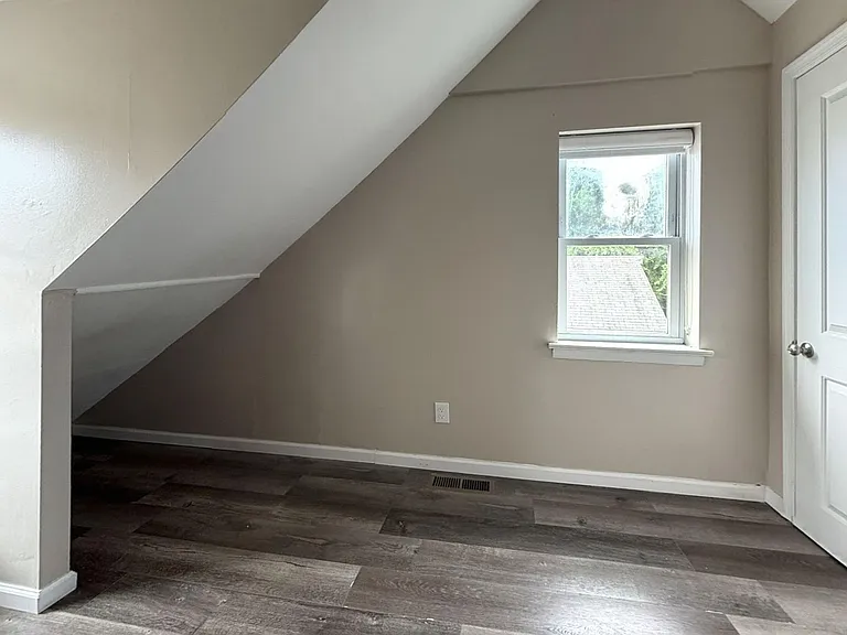 8008 Algon Ave — Photo 22