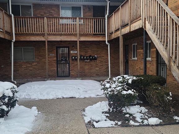 3rd image of 18027 Hoover St APT 2