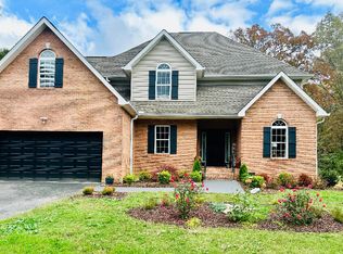 5604 Old Hunter Rd, Ooltewah, TN 37363