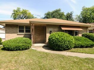 2443 Linden Ave, Waukegan, IL 60087