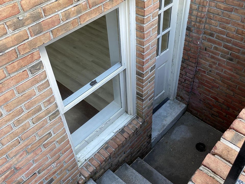 Entrance to basement apartment