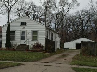 320 Wilbur St SE, Wyoming, MI 49548