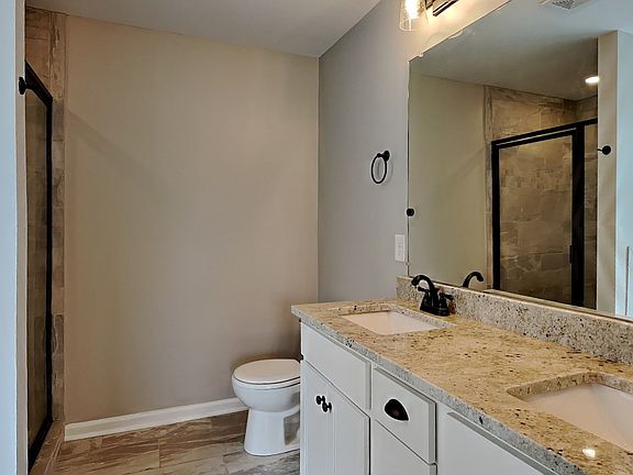 5th image of 763 Jodine Ann Dr
